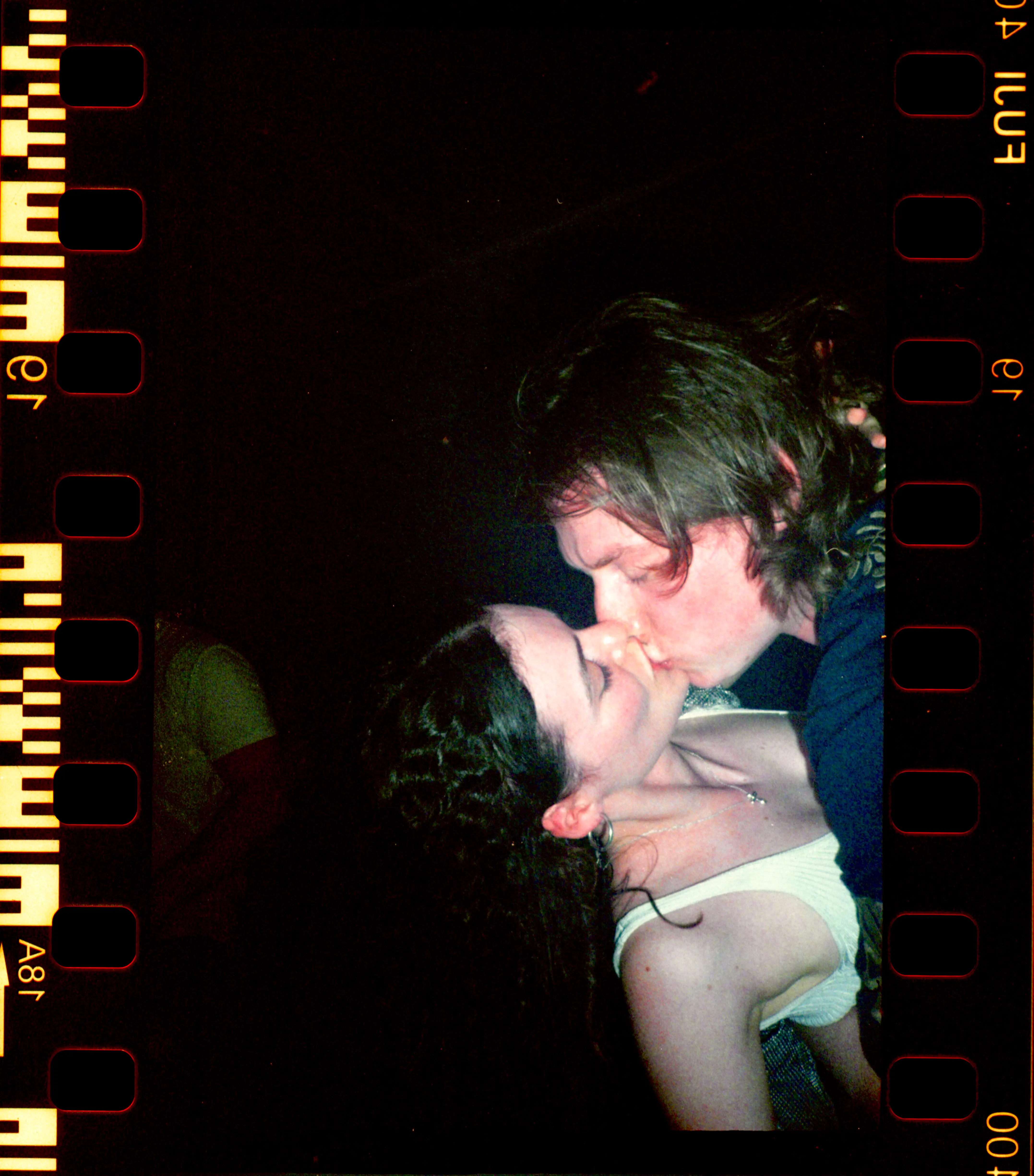 Kiss 35mm — 4